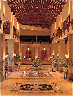 Grand Mirage Resort