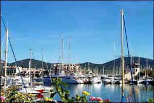 ������ Port Cogolin.