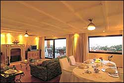 ������. �. ����  ����� ALDEMAR KNOSSOS ROYAL