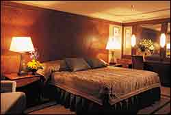 QUEEN ELIZABETH 2 ������� ����� Suites (QS)