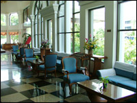 ����� ������� (Camelot Hotel)