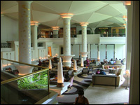 ����� ����� ����� (Dusit Thani)